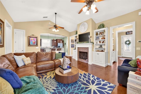 Tiny photo for 4713 SE 28th Street, Ocala, FL 34480 (MLS # OM731034)