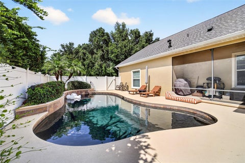 Tiny photo for 4713 SE 28th Street, Ocala, FL 34480 (MLS # OM731034)
