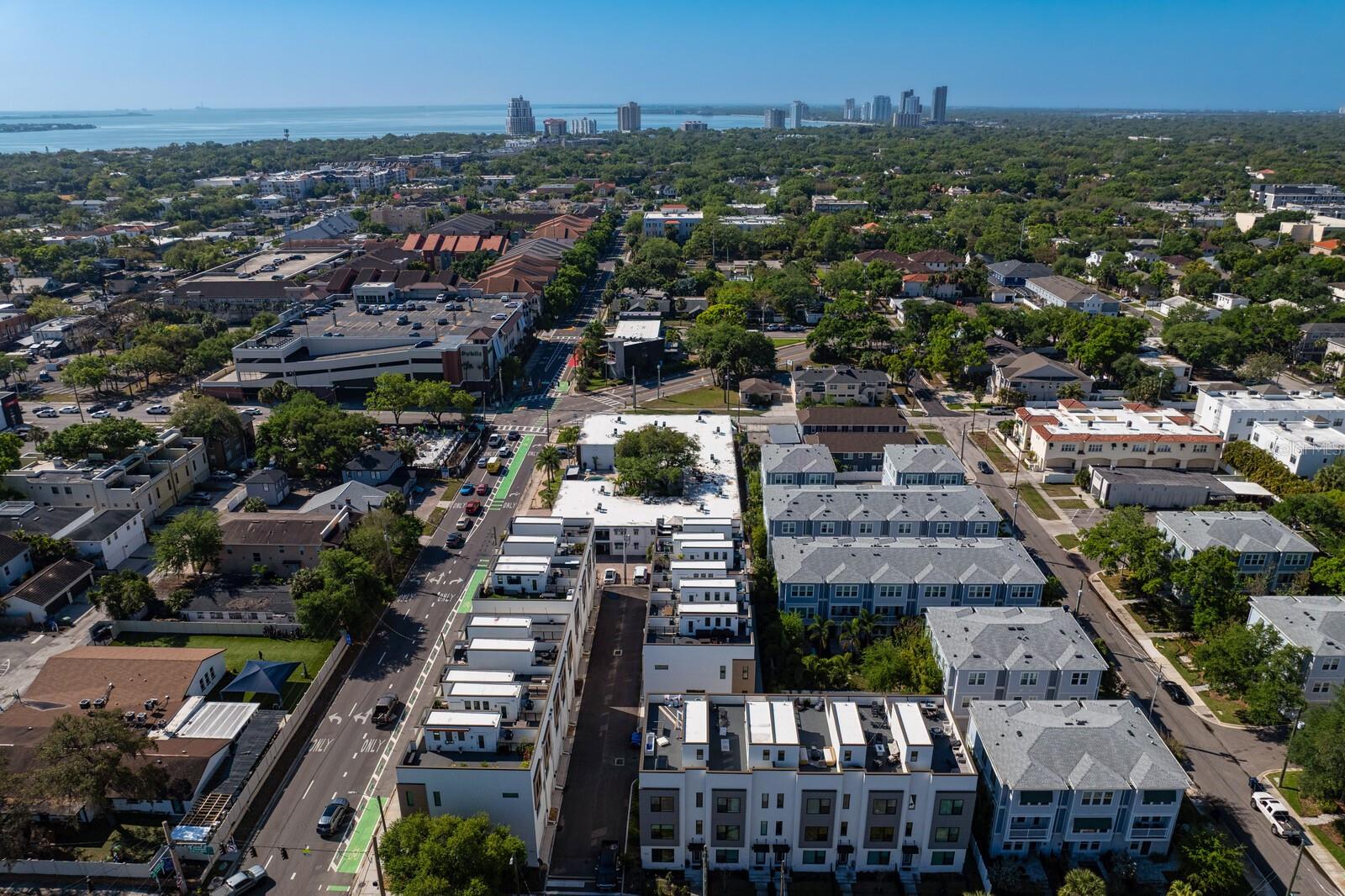 D2Y / ALCOVE TOWNHOMES - Residential