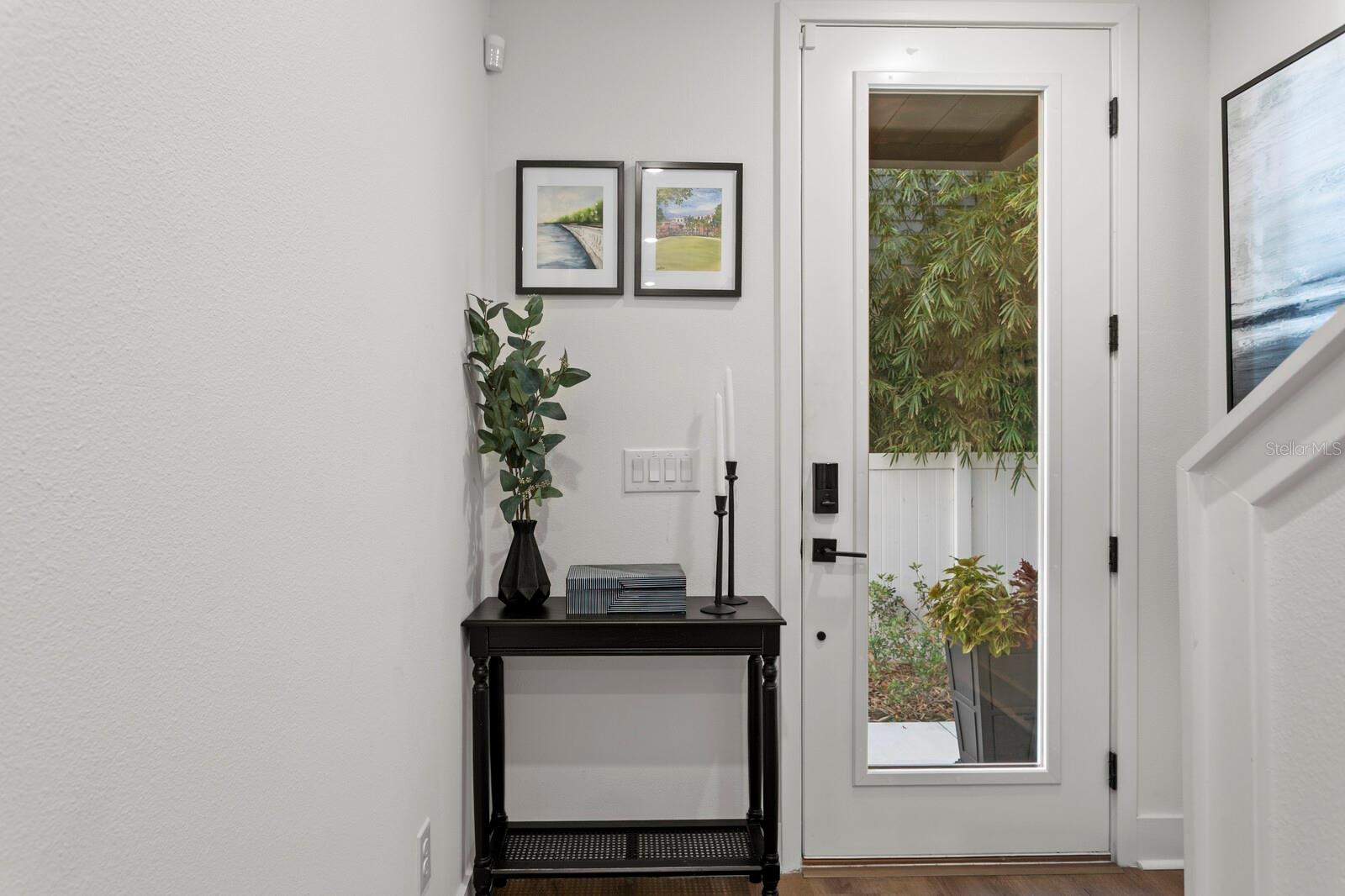 D2Y / ALCOVE TOWNHOMES - Residential