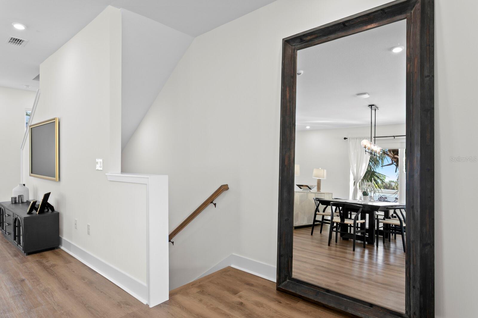 D2Y / ALCOVE TOWNHOMES - Residential