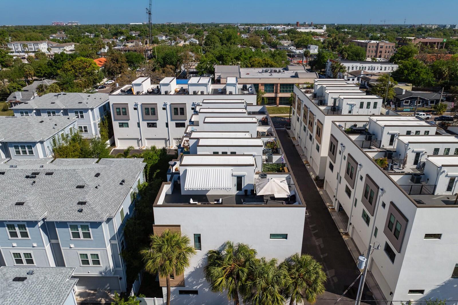 D2Y / ALCOVE TOWNHOMES - Residential