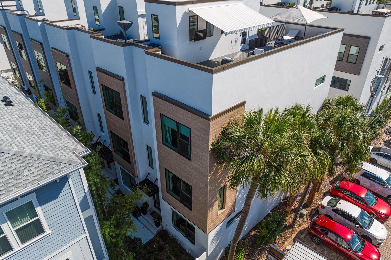 D2Y / ALCOVE TOWNHOMES - Residential