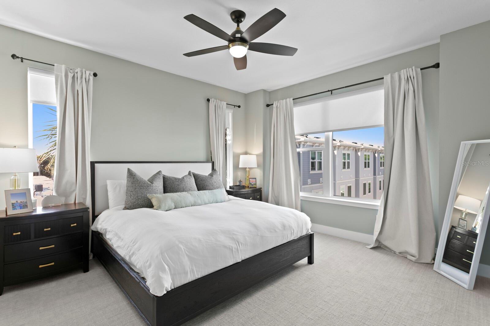 D2Y / ALCOVE TOWNHOMES - Residential