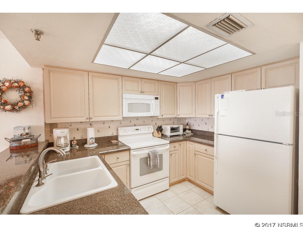 Moontide Condo - Residential