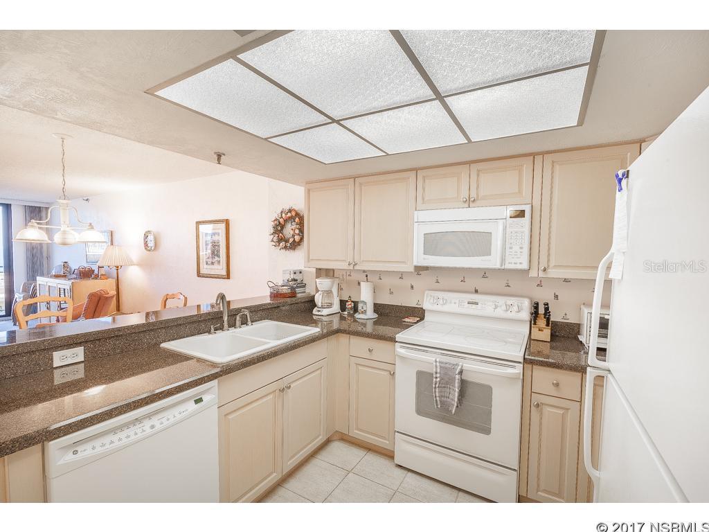 Moontide Condo - Residential