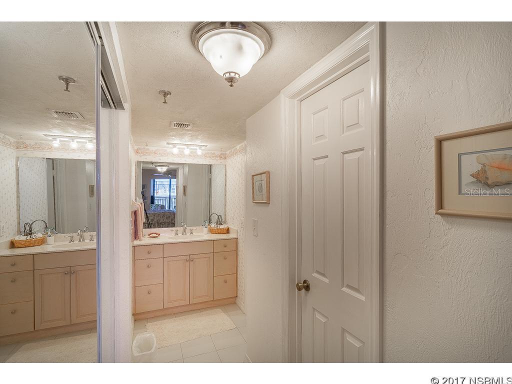 Moontide Condo - Residential