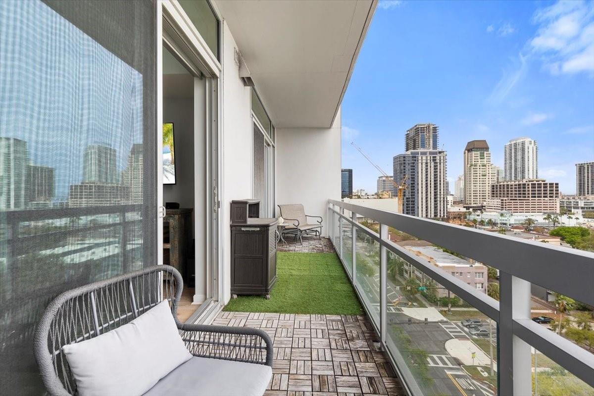 SAGE THE CONDO - Residential Lease