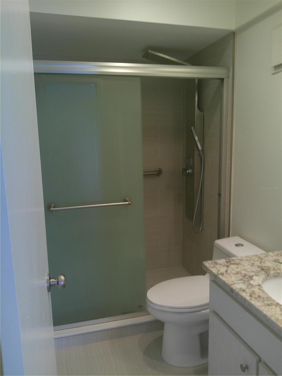 PARK LAKE VILLAS CONDO CB 2/52 - Residential