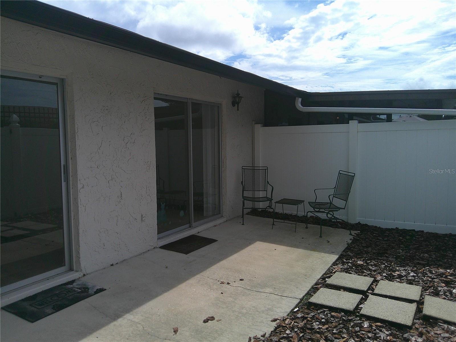 PARK LAKE VILLAS CONDO CB 2/52 - Residential