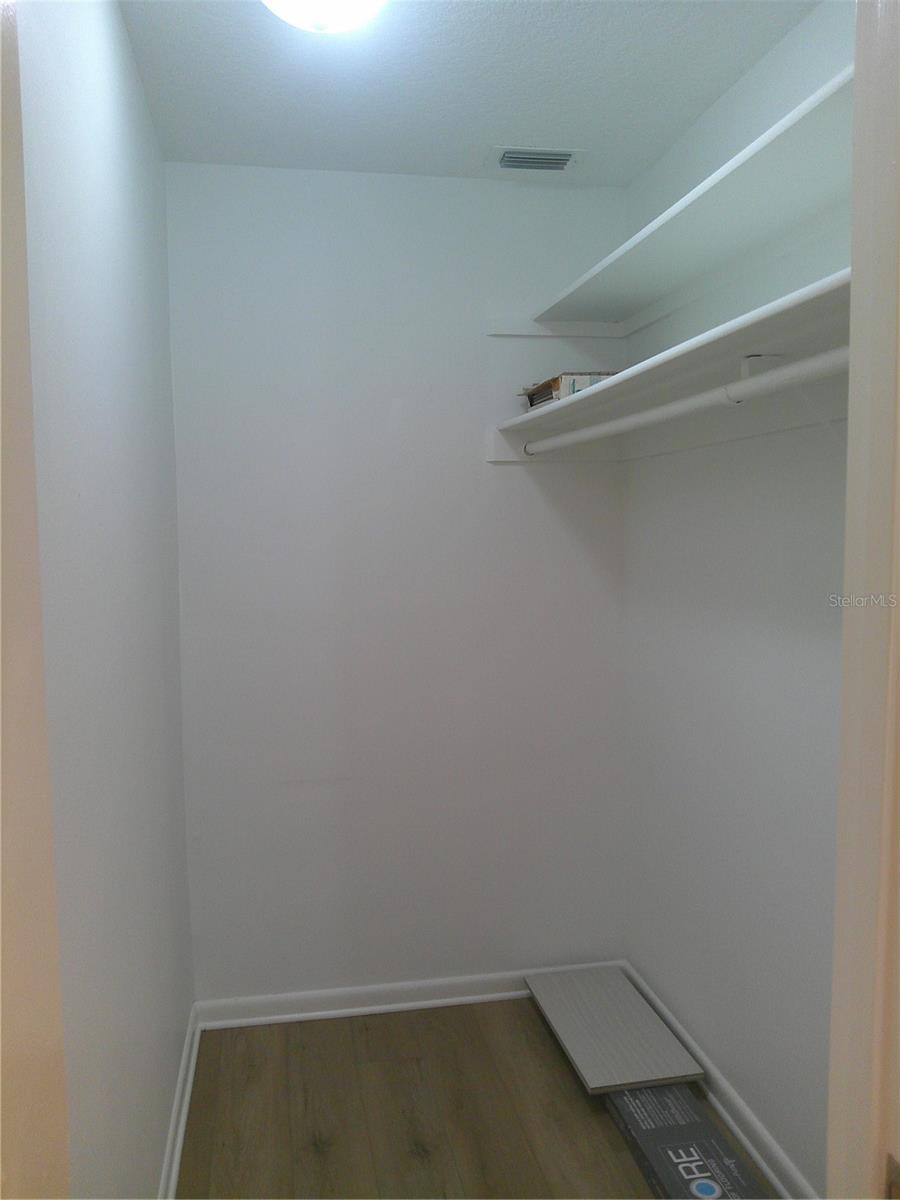 PARK LAKE VILLAS CONDO CB 2/52 - Residential