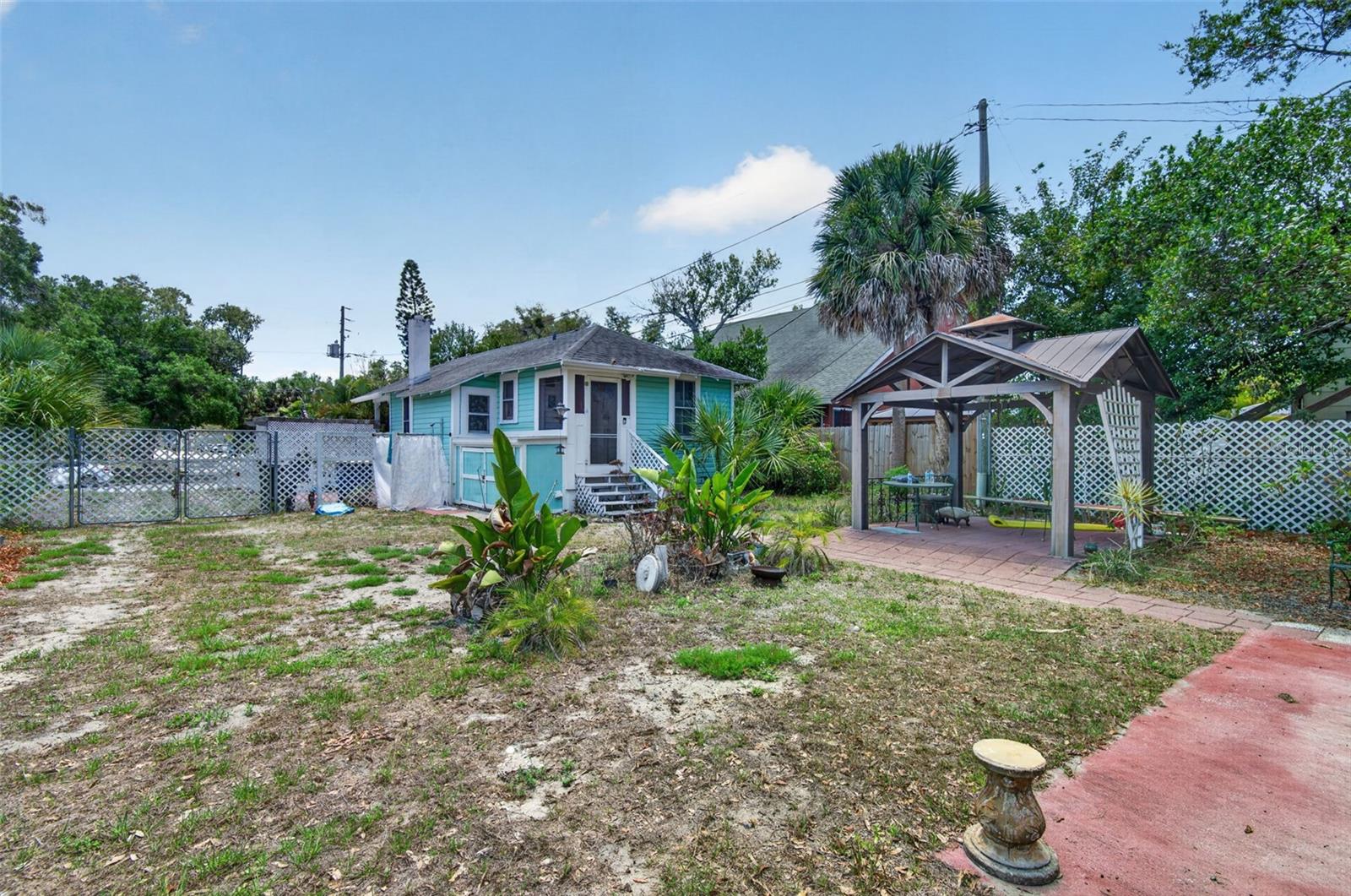 608 BELLEVIEW BOULEVARD