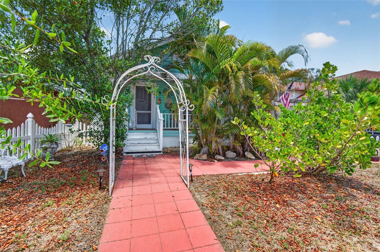 608 BELLEVIEW BOULEVARD