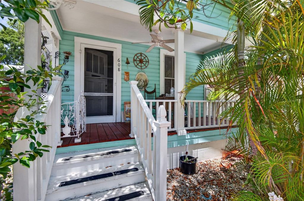 Photo of 608 Belleview Boulevard, Belleair, FL 33756 (MLS # TB8506174)
