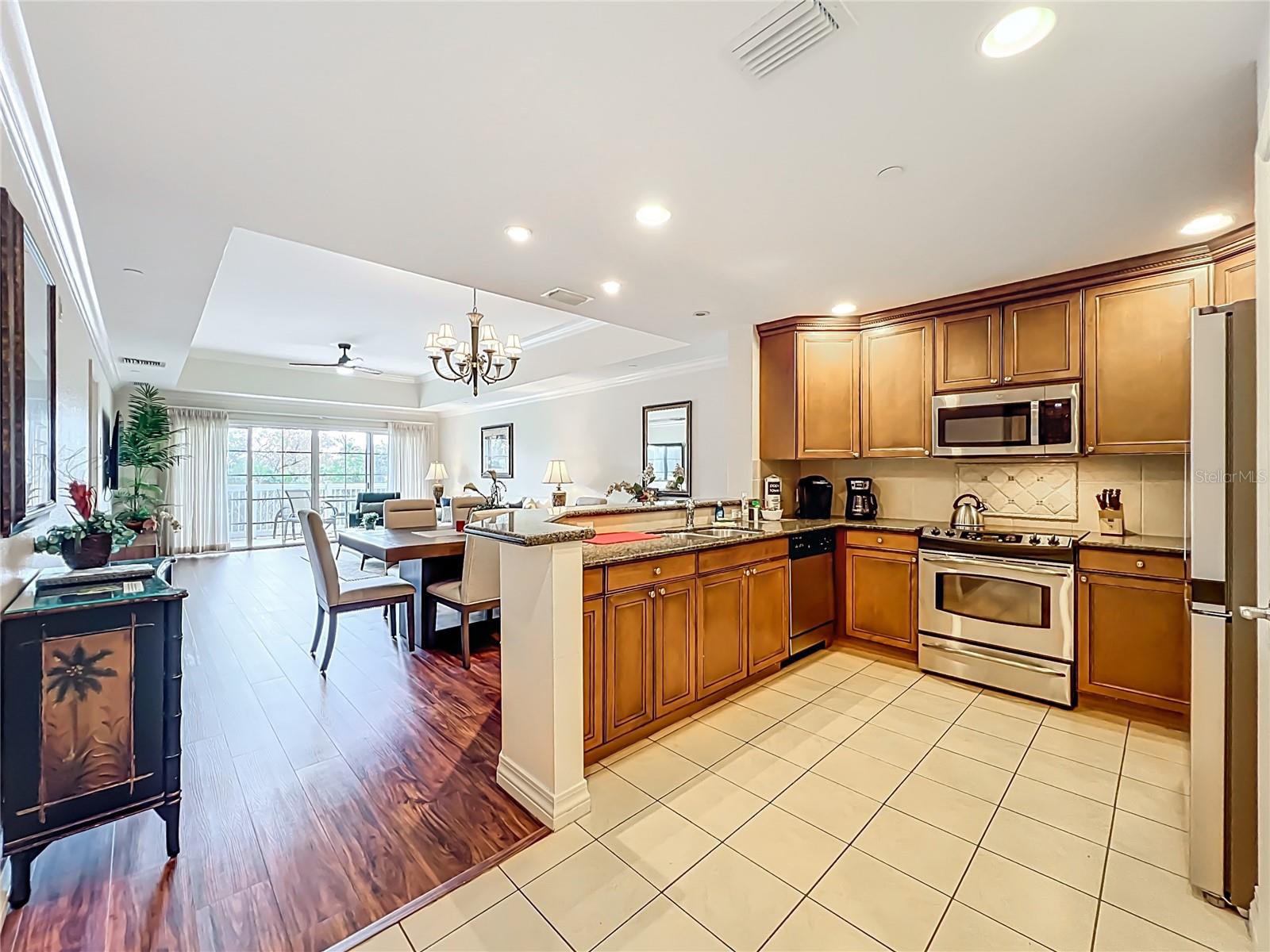 VILLAS AT REUNION SQUARE CONDO PH 4 - Residential