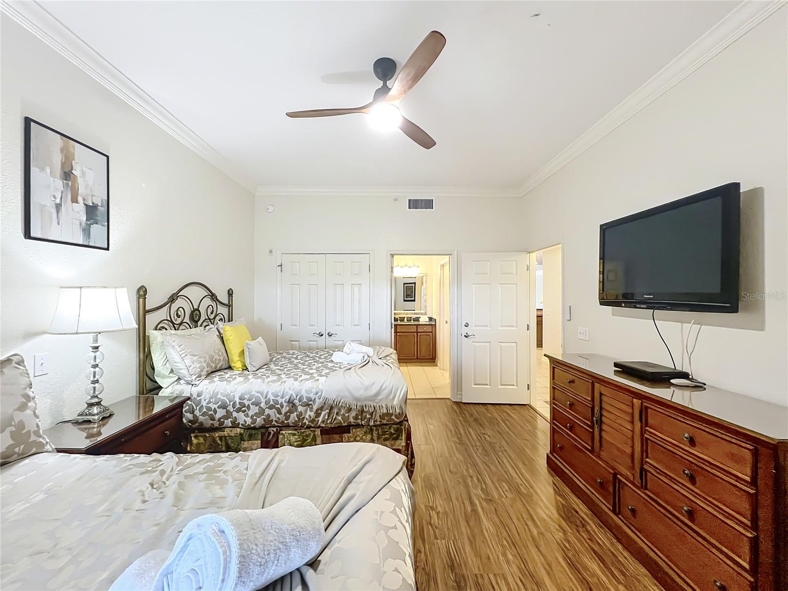 VILLAS AT REUNION SQUARE CONDO PH 4 - Residential