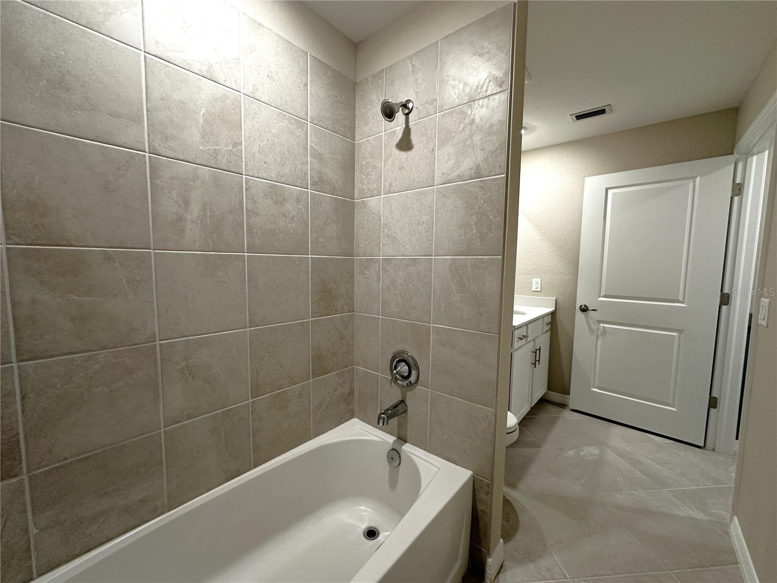 HERITAGE LANDING GOLF & COUNTRY CLUB - Residential Lease