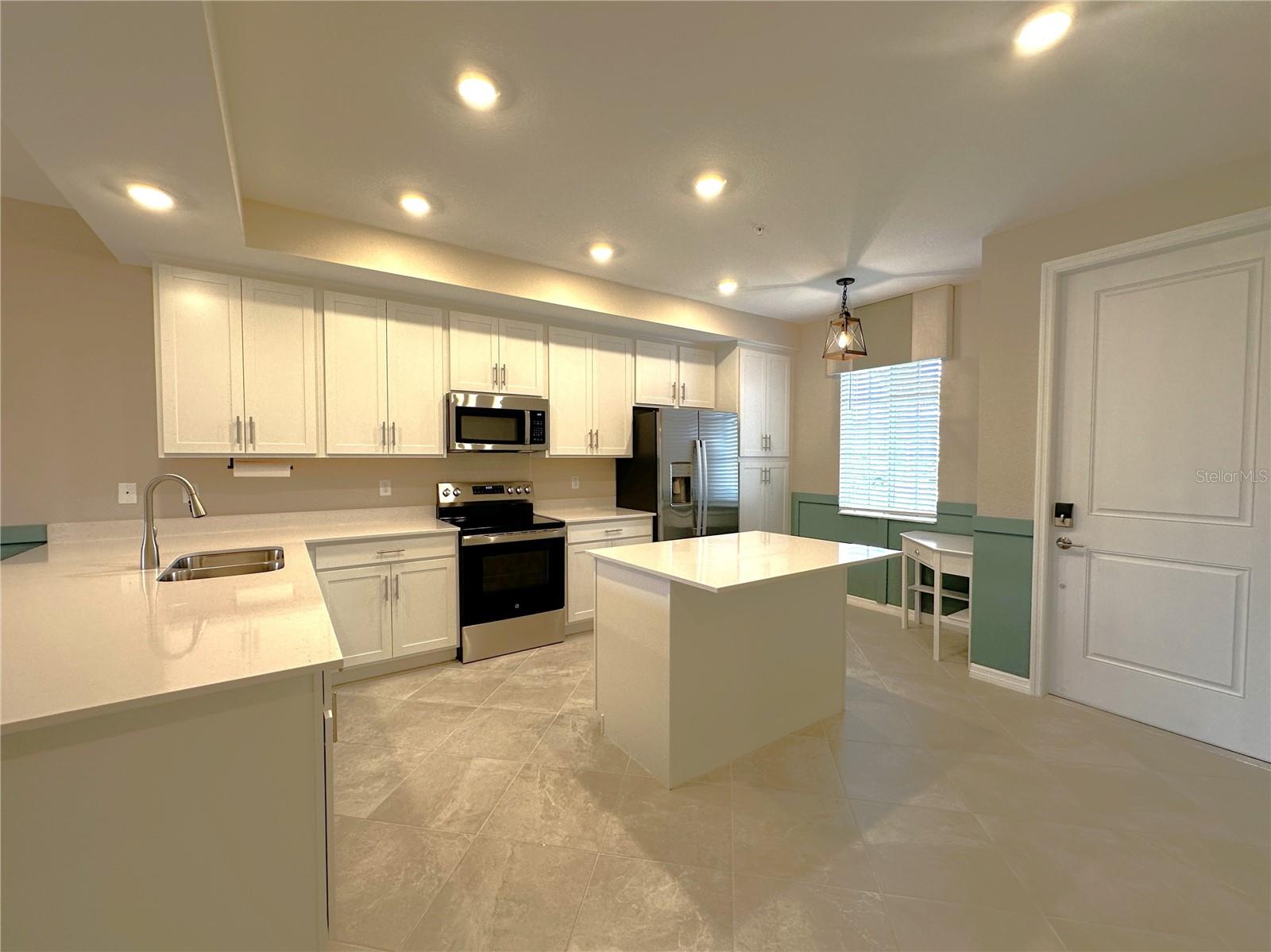 HERITAGE LANDING GOLF & COUNTRY CLUB - Residential Lease