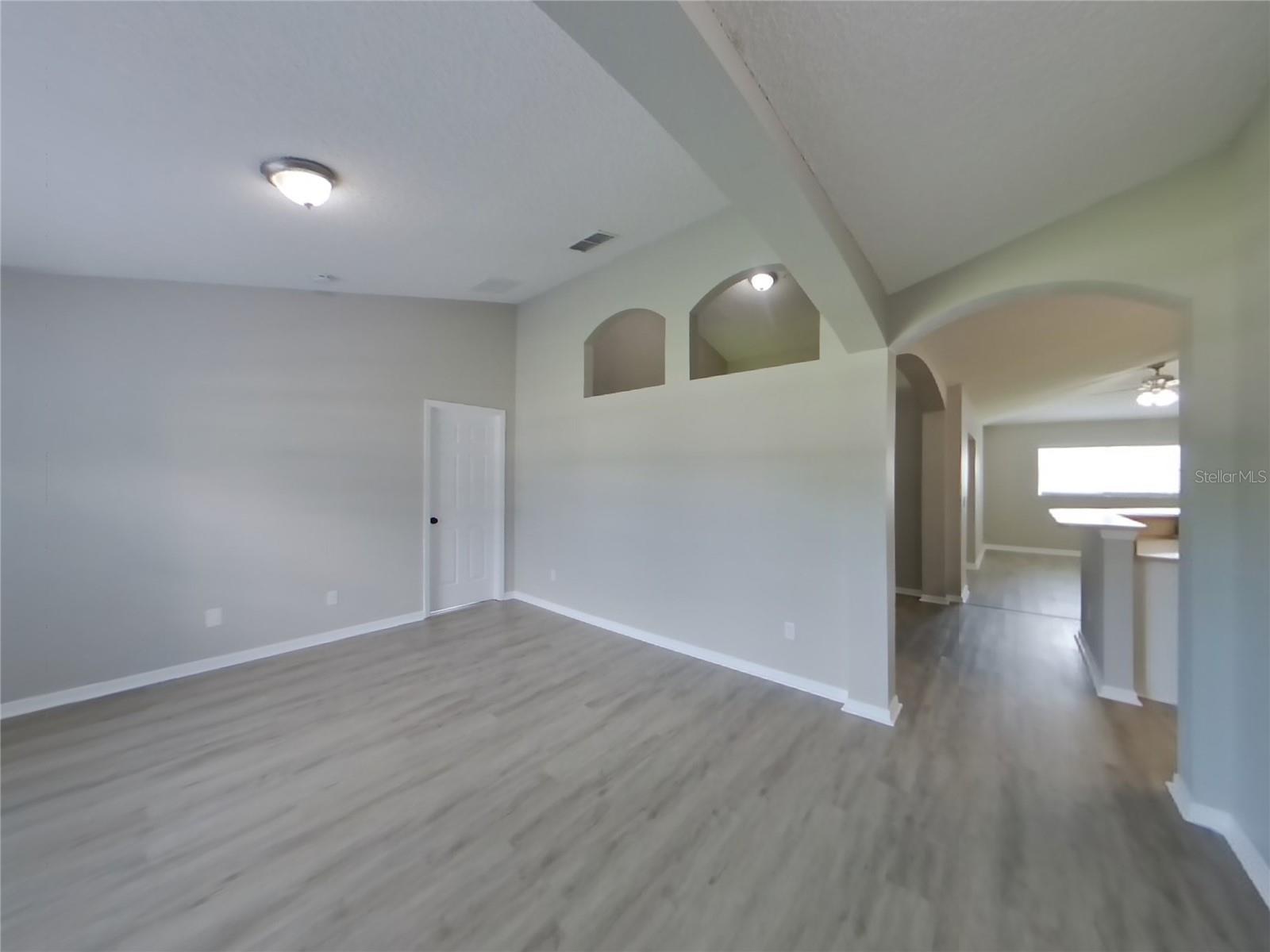 DELTONA LAKES UNIT 34 - Residential Lease