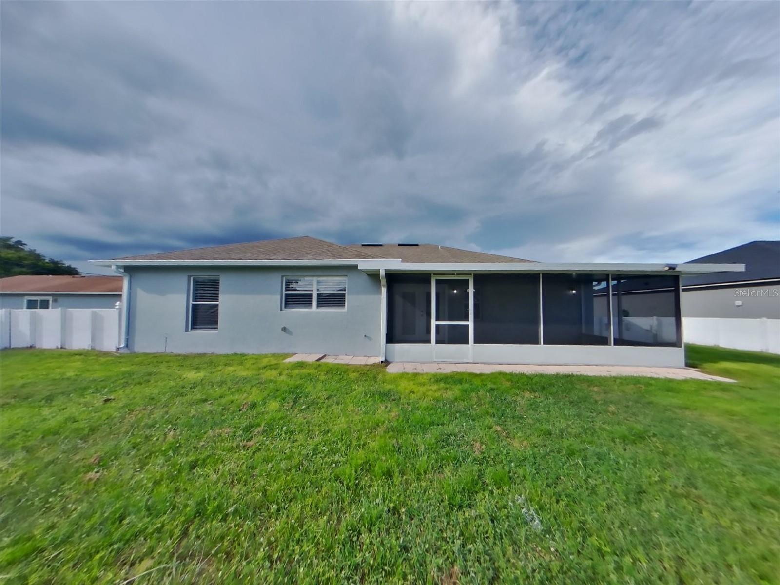 DELTONA LAKES UNIT 34 - Residential Lease