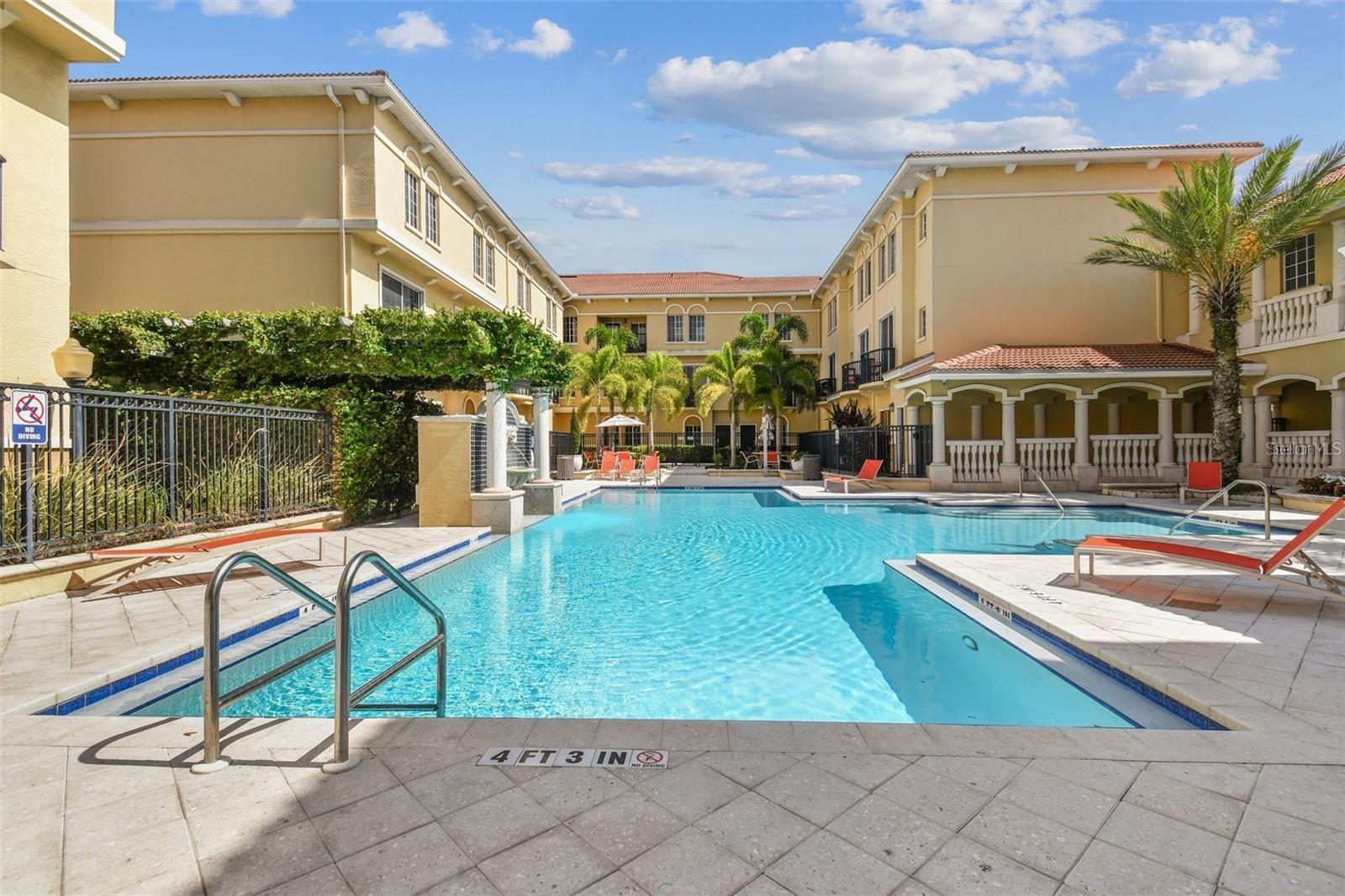 CORDOBA AT BEACH PARK A CONDOM - Residential