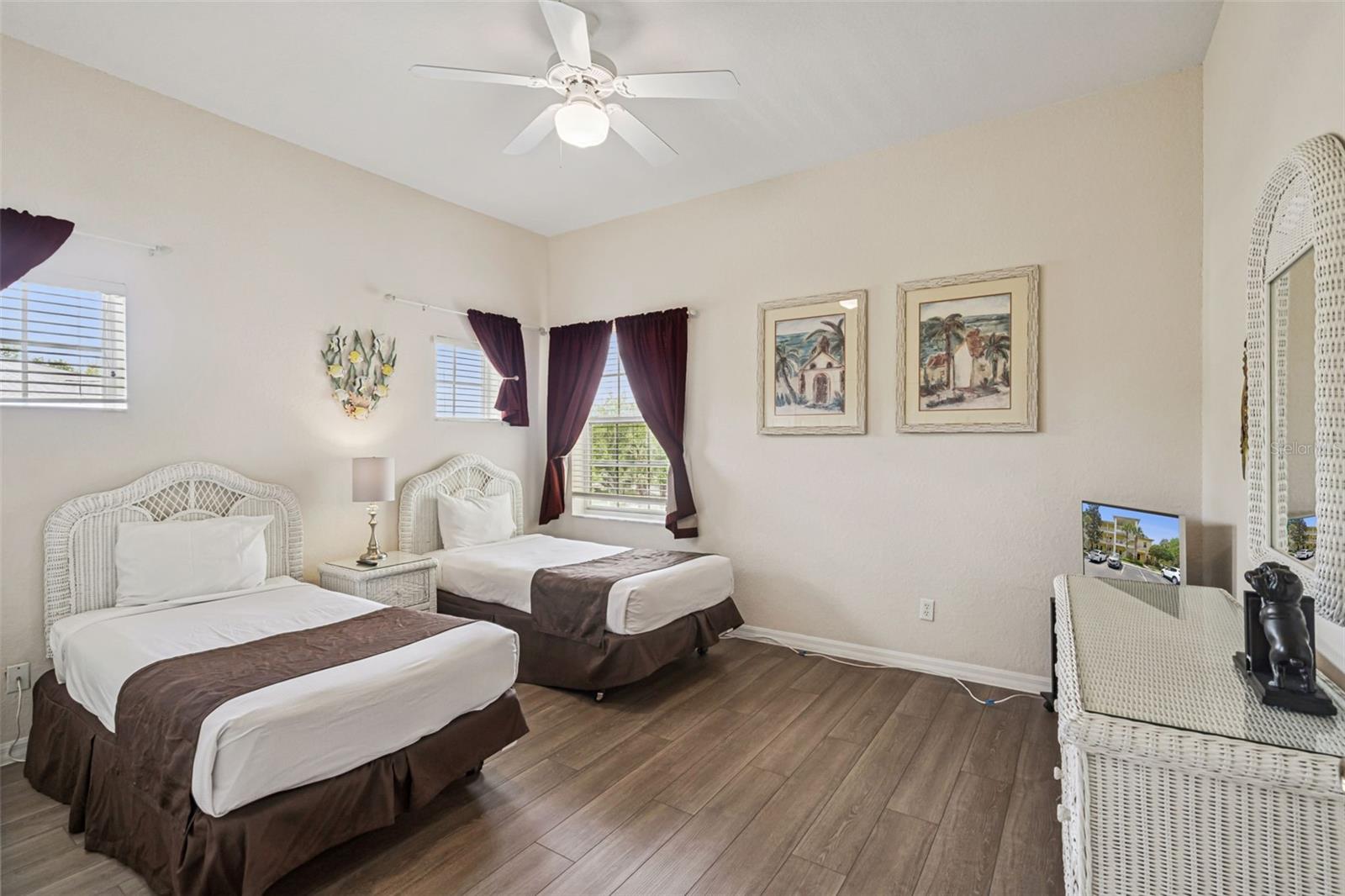 BAHAMA BAY RESORT - Residential