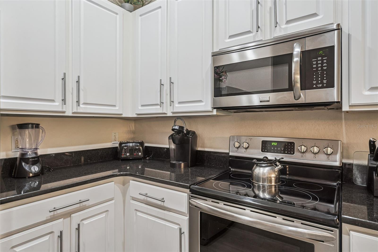 BAHAMA BAY RESORT - Residential