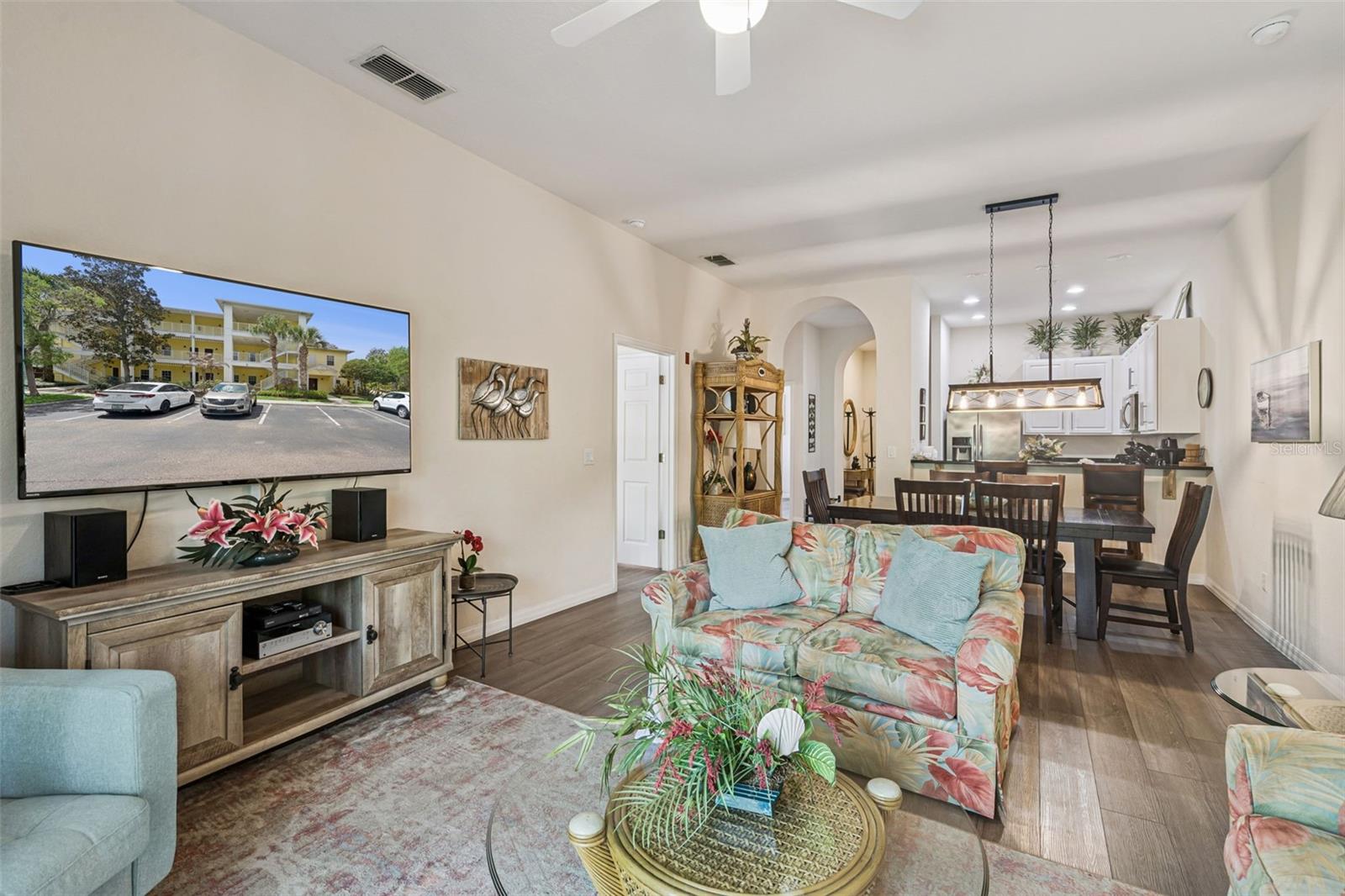 BAHAMA BAY RESORT - Residential