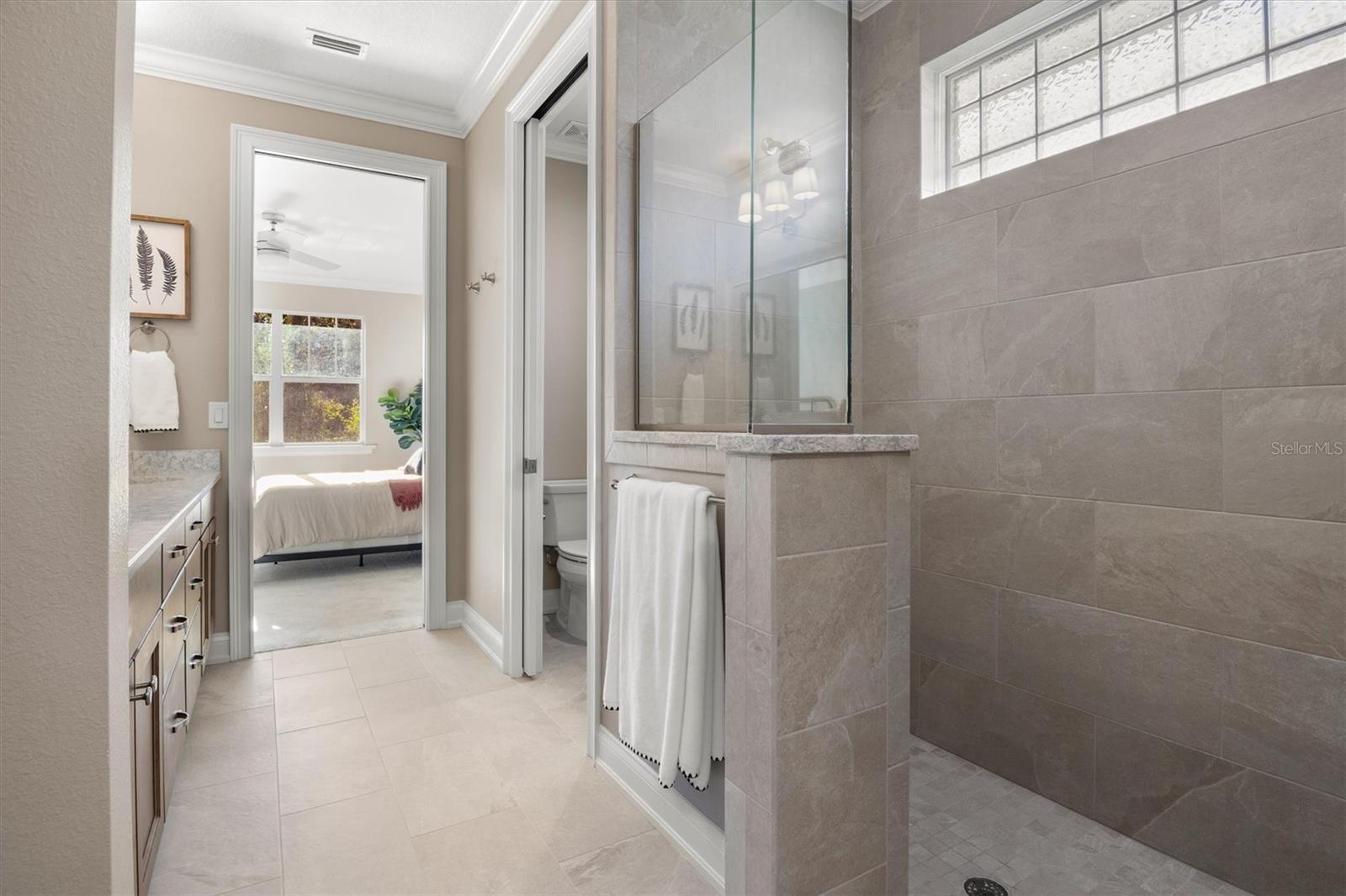 LAKE JAMES PH 4 - Residential