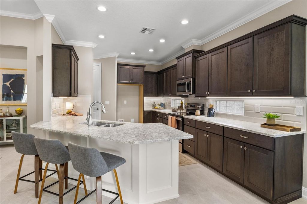 Photo of 7903 Lake James Boulevard, Lakeland, FL 33810 (MLS # L4958679)