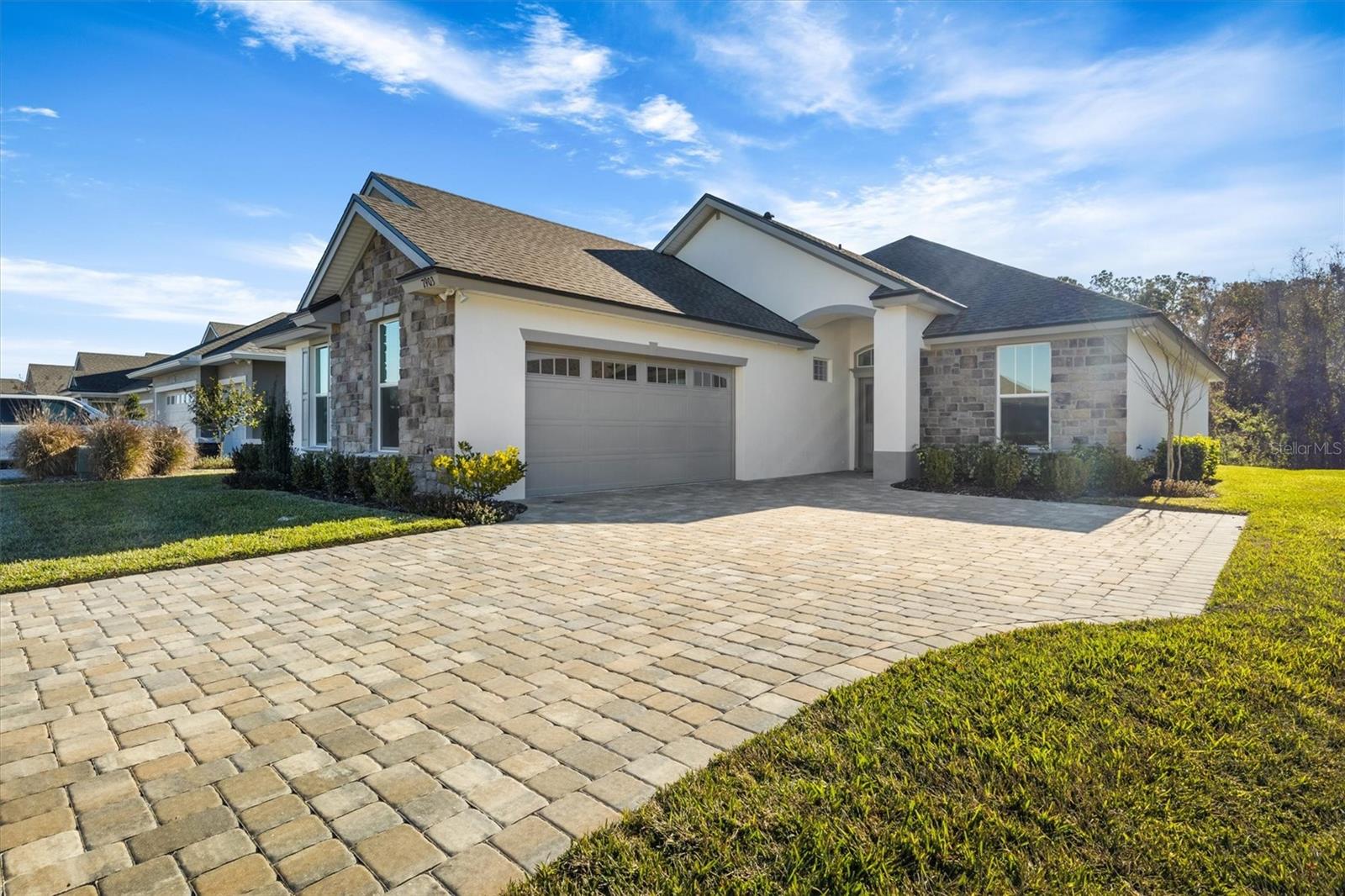 LAKE JAMES PH 4 - Residential