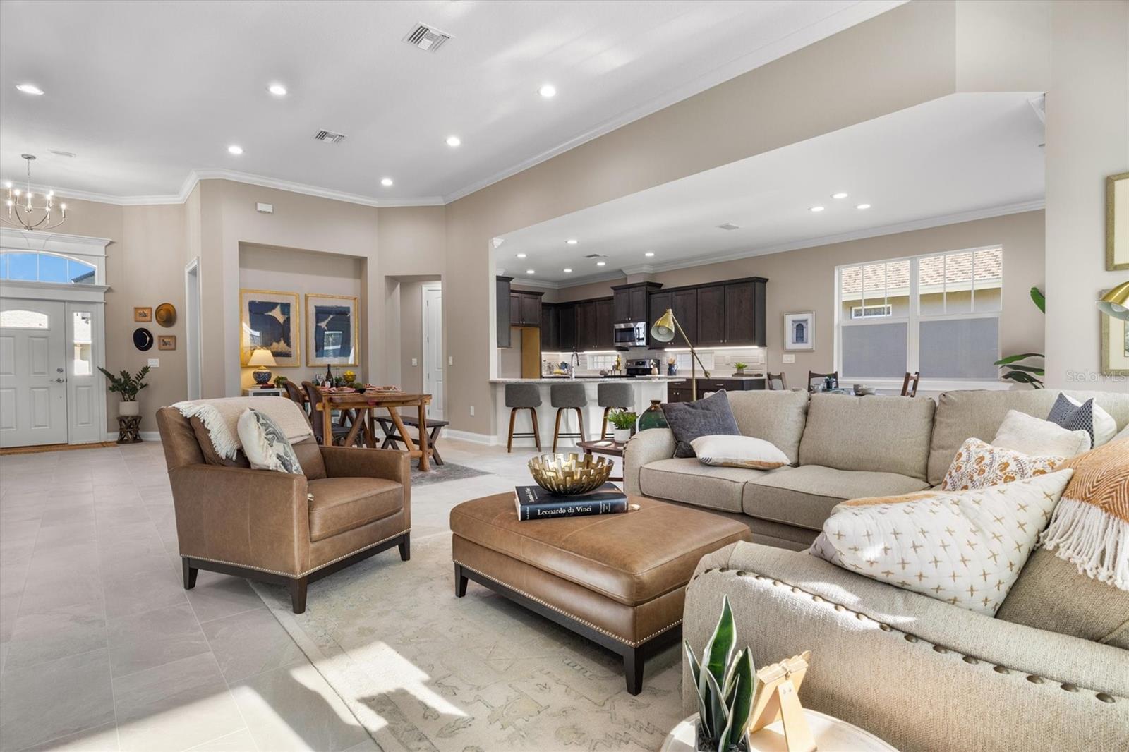 LAKE JAMES PH 4 - Residential