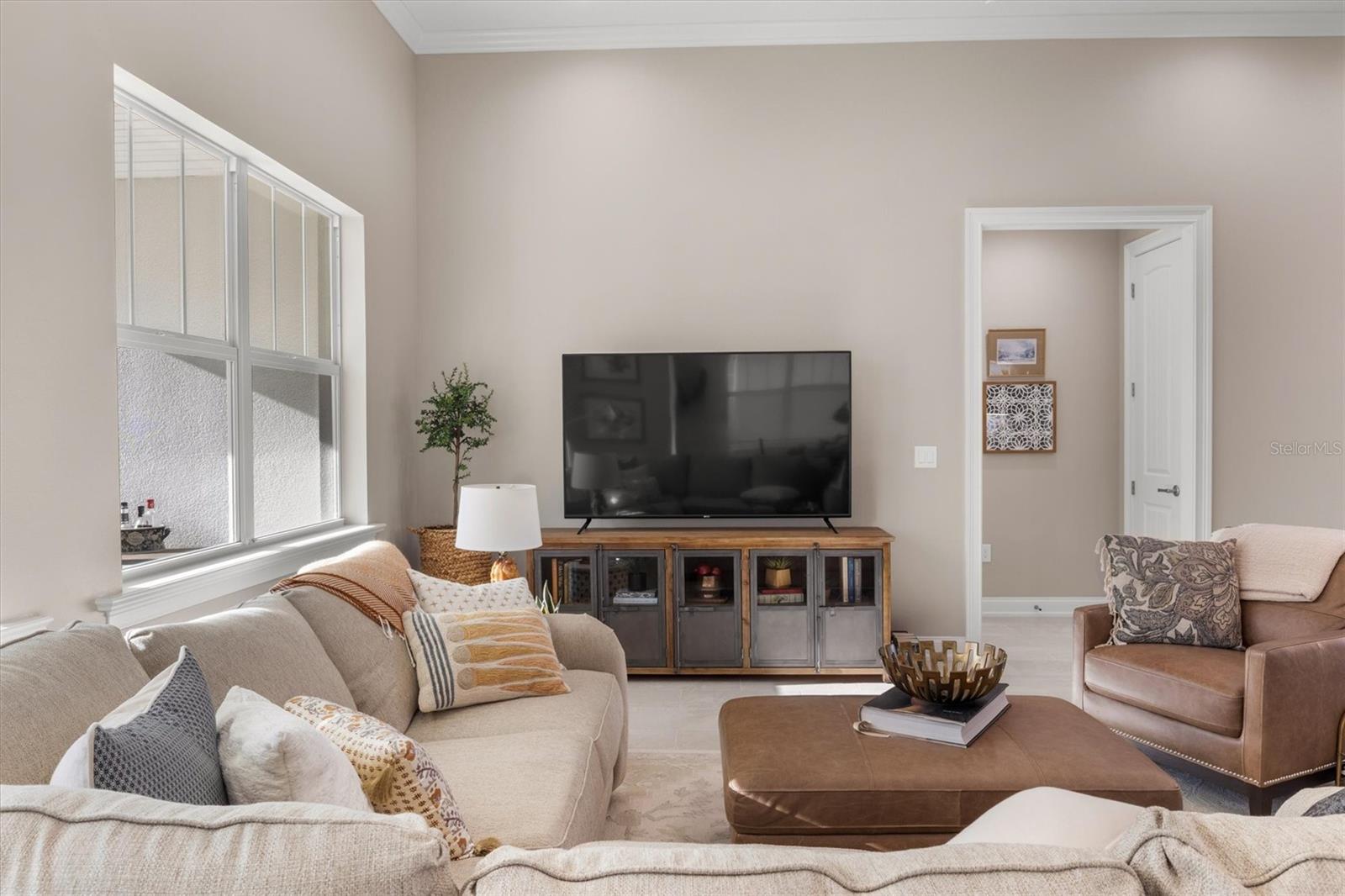 LAKE JAMES PH 4 - Residential