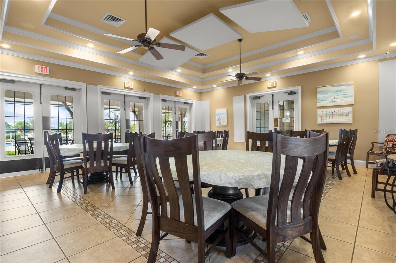 LAKE JAMES PH 4 - Residential