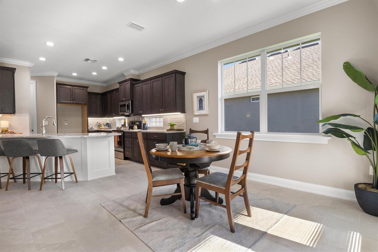 LAKE JAMES PH 4 - Residential