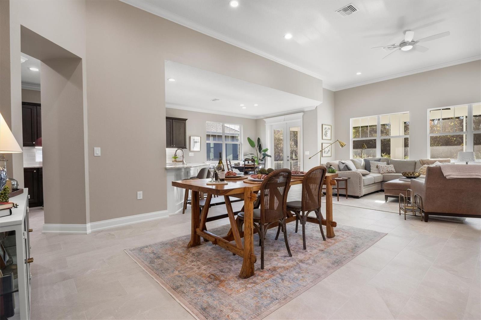 LAKE JAMES PH 4 - Residential