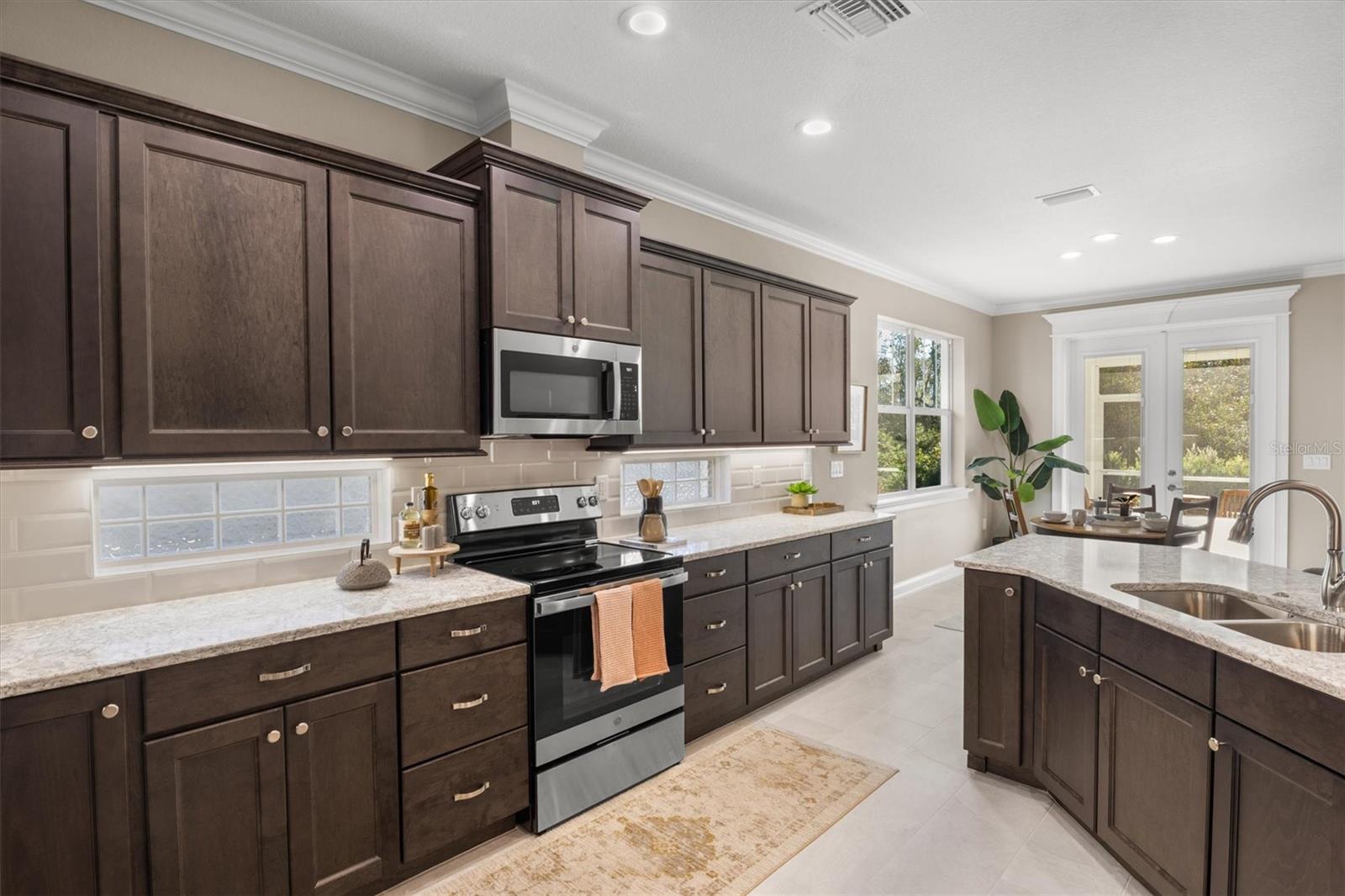 LAKE JAMES PH 4 - Residential