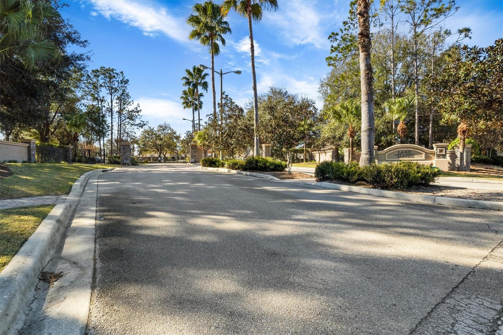 LAKE JAMES PH 4 - Residential