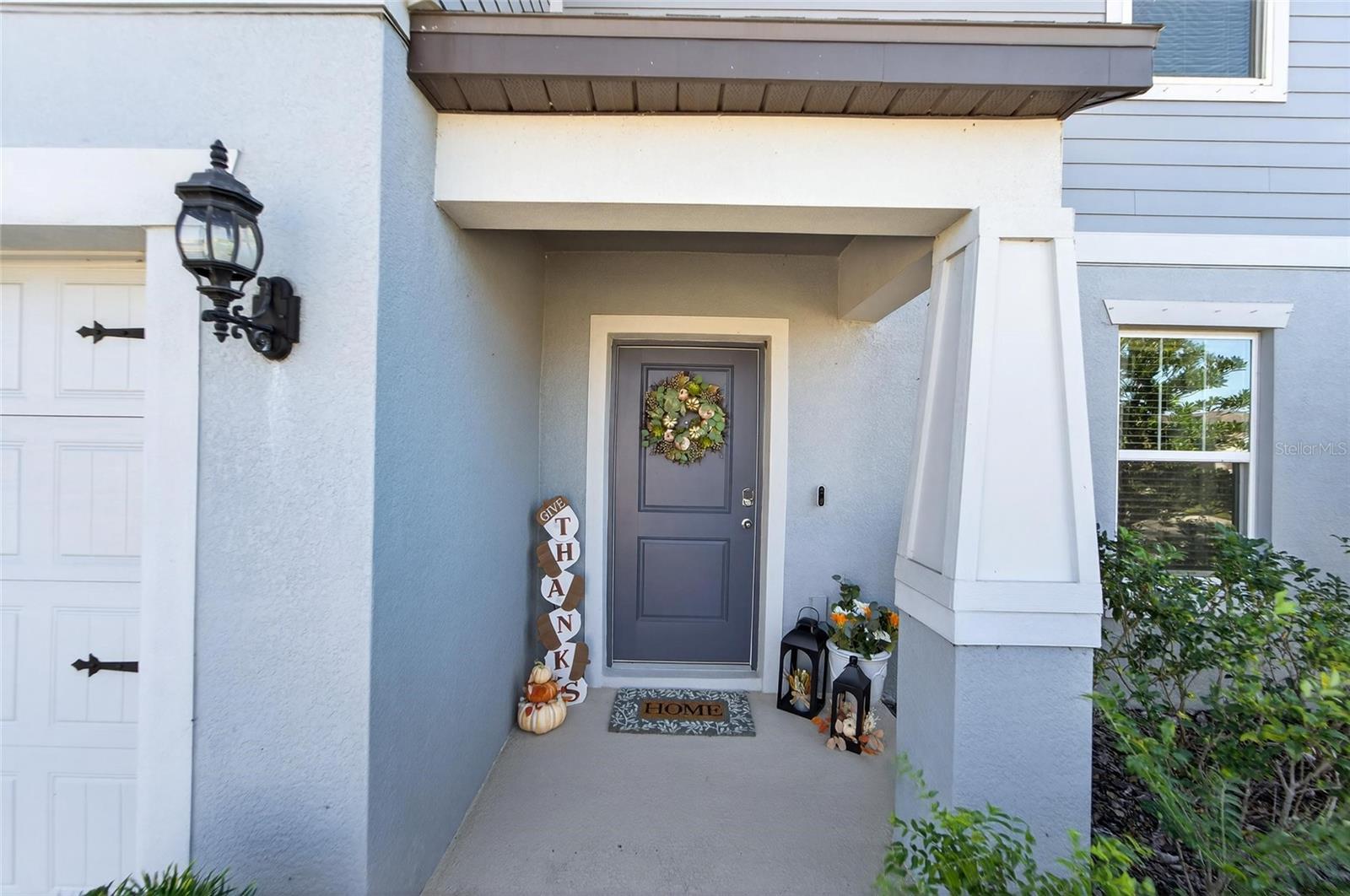 1015 GOLDEN SHINER AVENUE