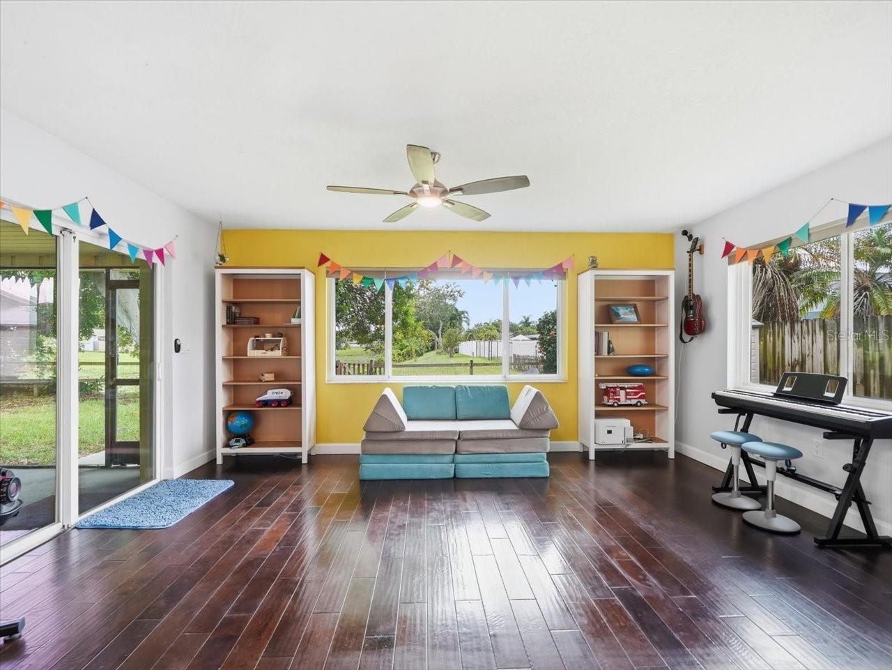 7024 124TH TERRACE