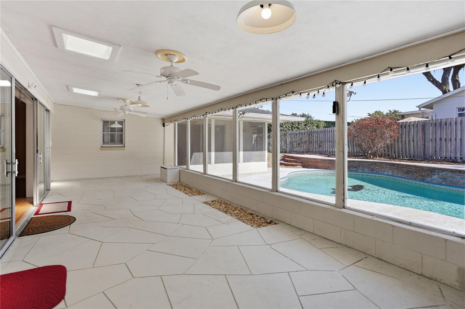 DOMMERICH ESTATES 2ND ADD - Residential