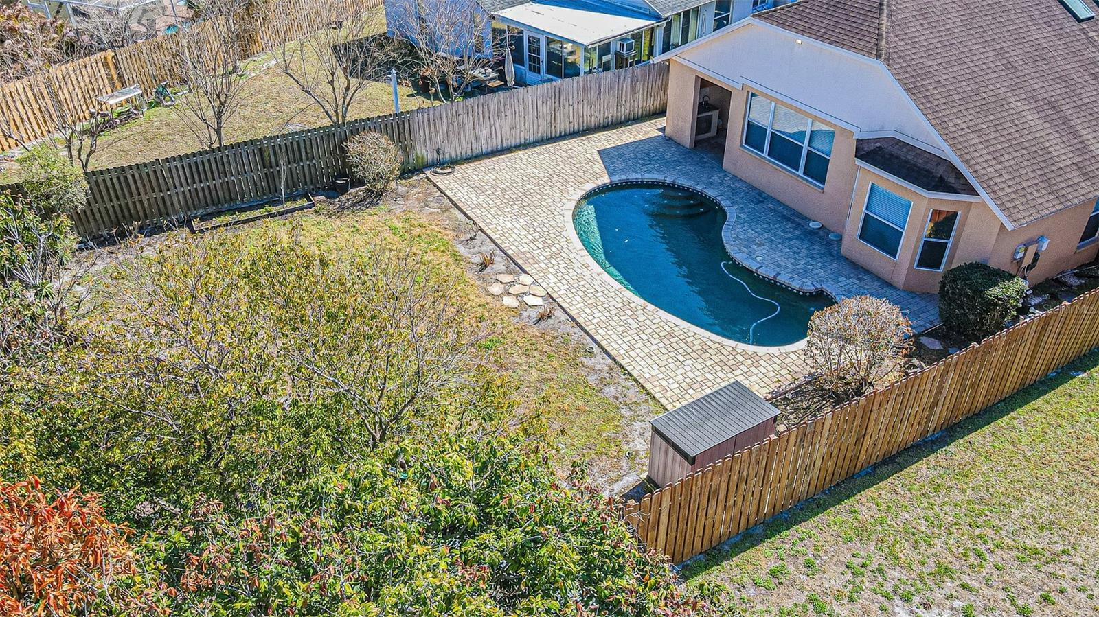 WEST BAY PH 1 - Residential