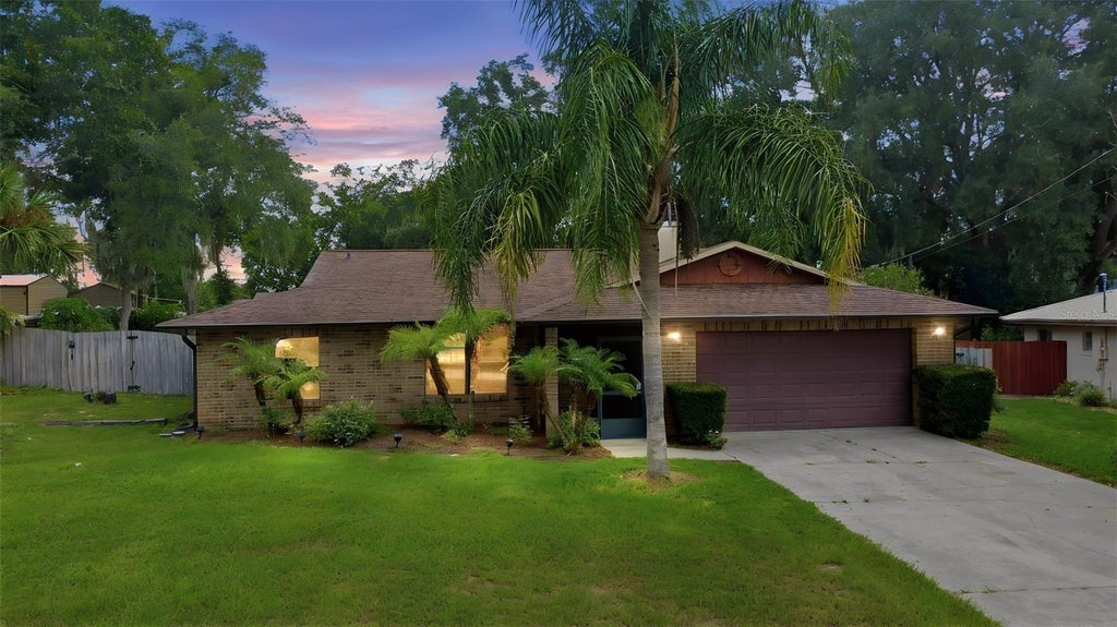 Photo of 226 Council Bluffs Drive, Deltona, FL 32725 (MLS # V4950744)