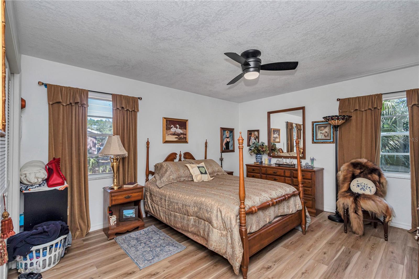 ECHO HILLS - Residential