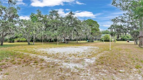 A home in WINTER HAVEN