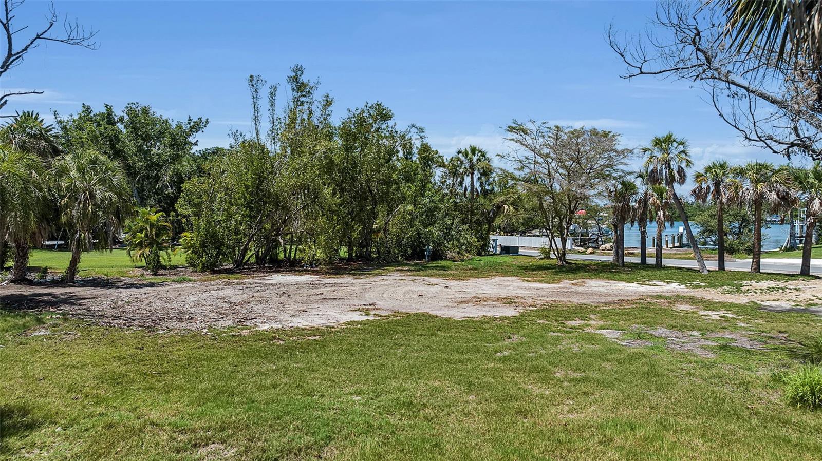 ROBERTS POINT 2 - Land