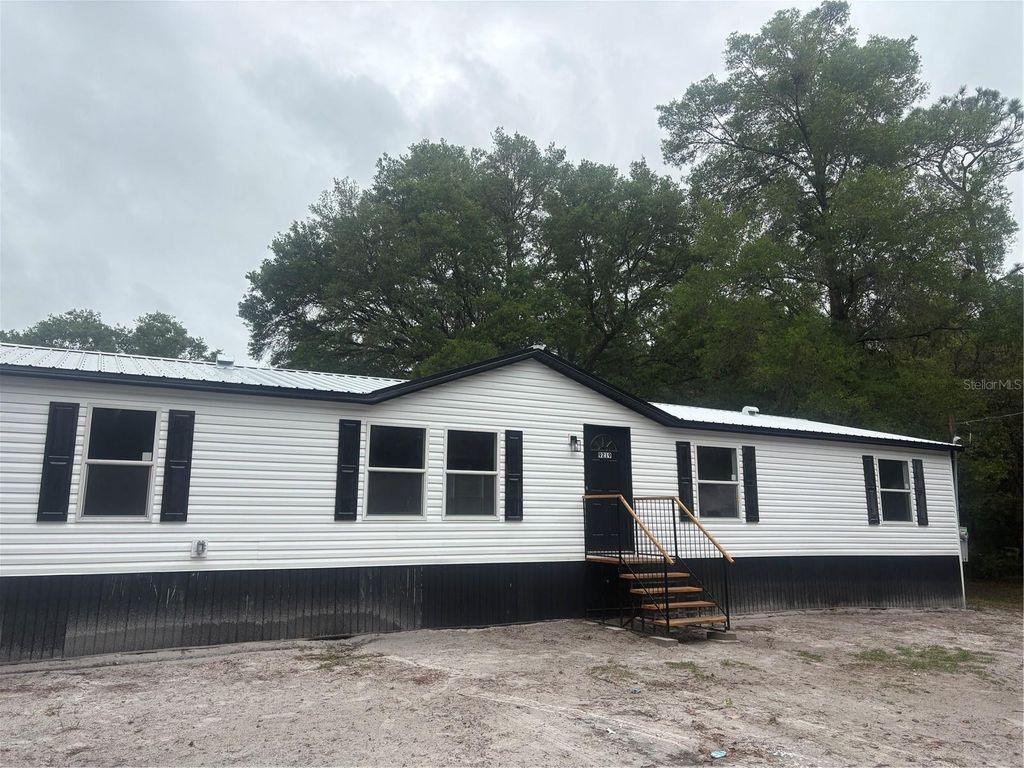Photo of 9219 SW 151st Place, Dunnellon, FL 34432 (MLS # G5110721)