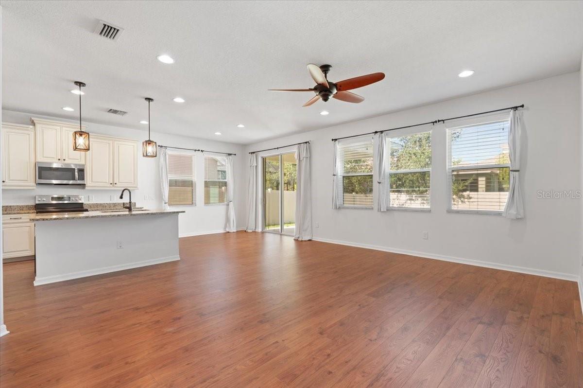 PALMER RESERVE - Residential