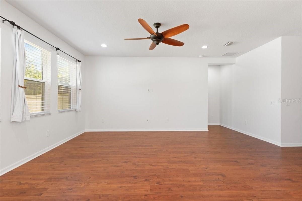 PALMER RESERVE - Residential