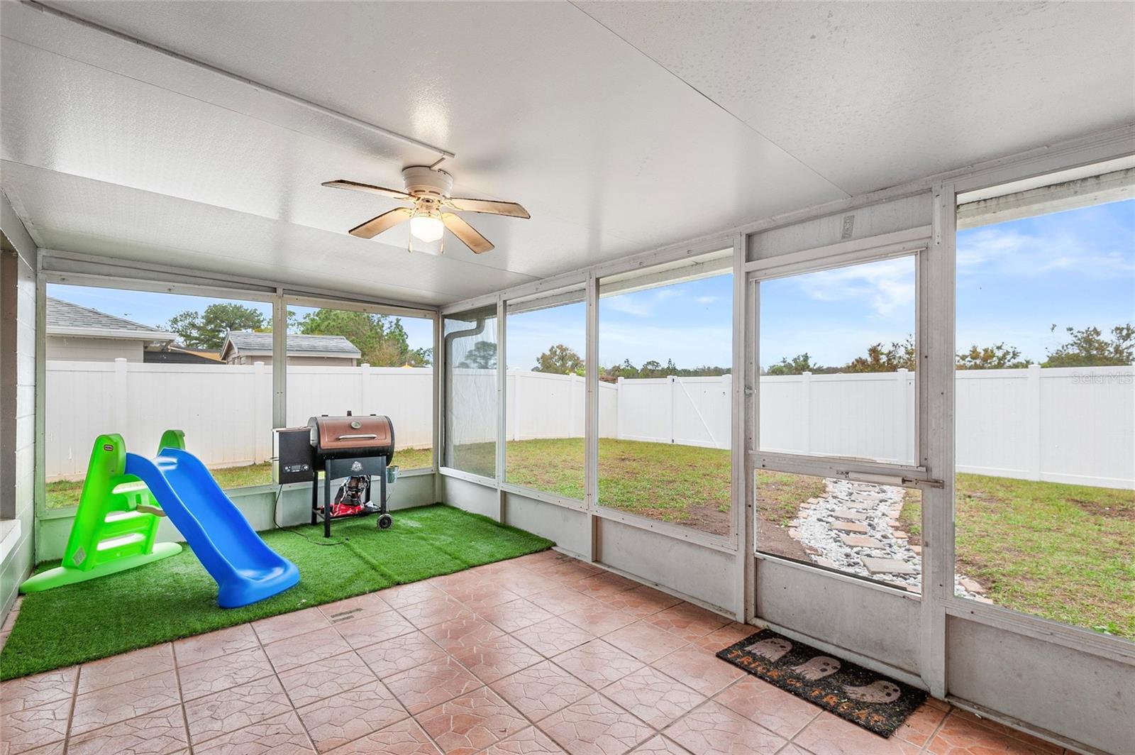 MEADOW WOODS VILLAGE 04 - Residential